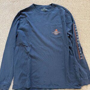 Men's Vineyard Vines long sleeve baseketball tee. Size large.